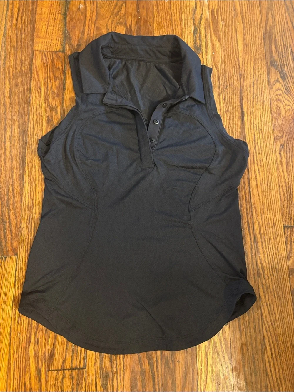🎉Like New! Lululemon athletica Black Sleeveless Polo Tank Top with Collared Neck